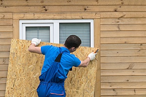 a contractor working with ACX plywood